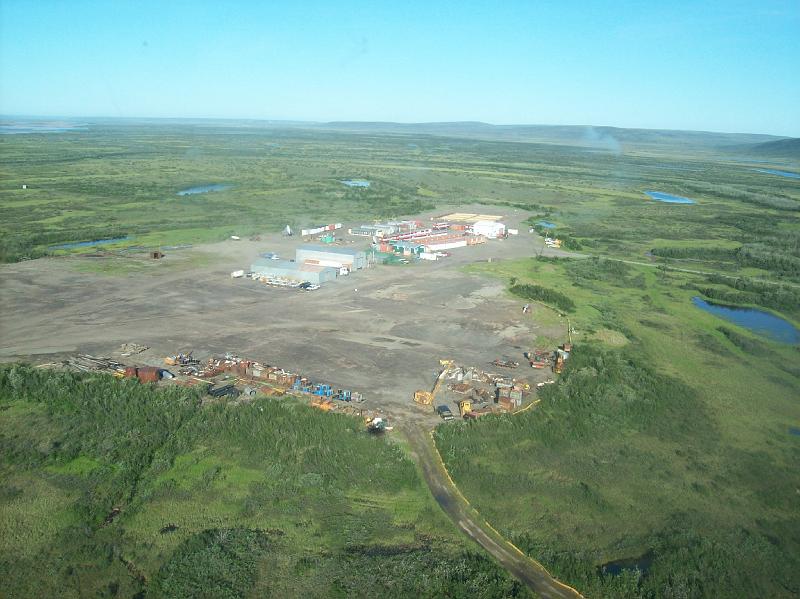 Umiat looking West.jpg